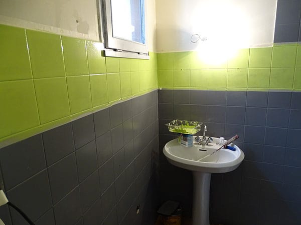 Peinture carrelage salle de bain, une rénovation simplifiée